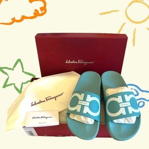 ⭐️  Salvatore Ferragamo, Groovy 6 Sport
Slide Sandal (Women)